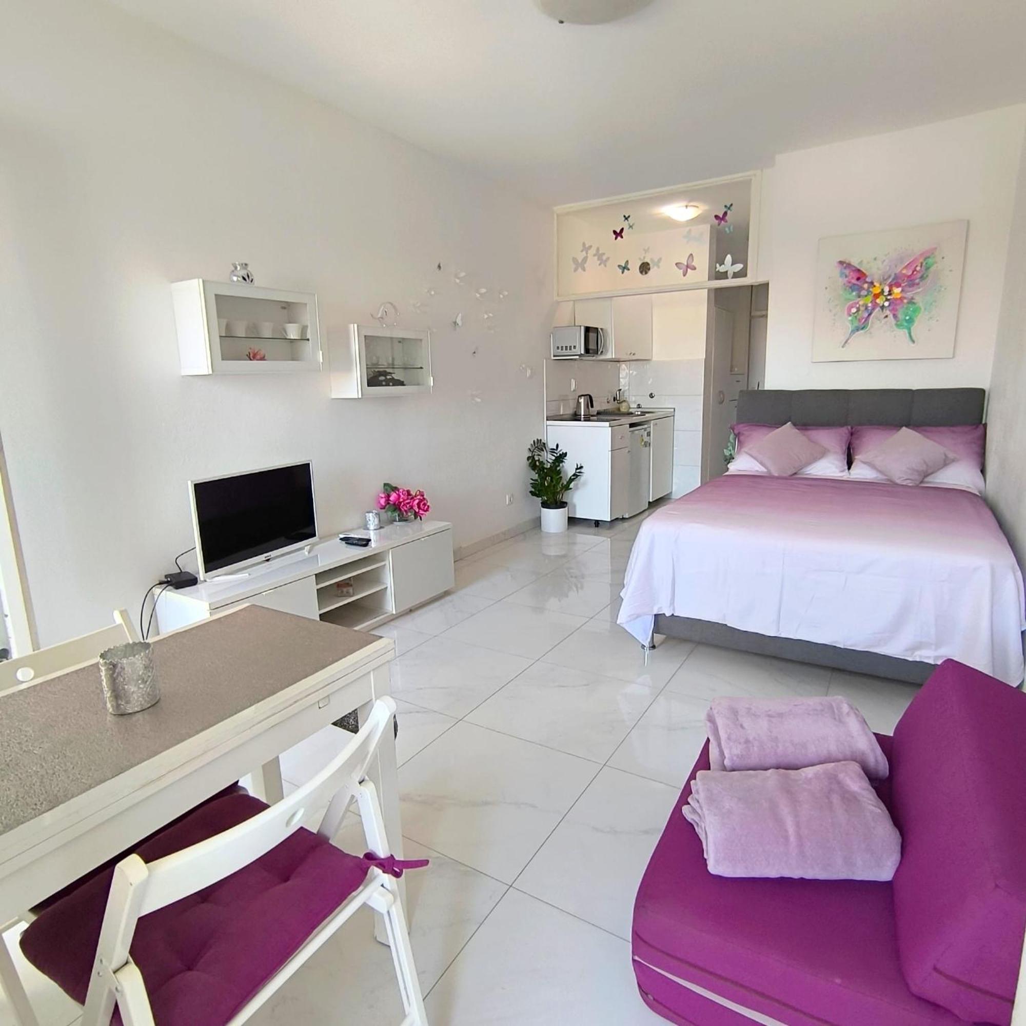 Apartman Cute Studio-great Location