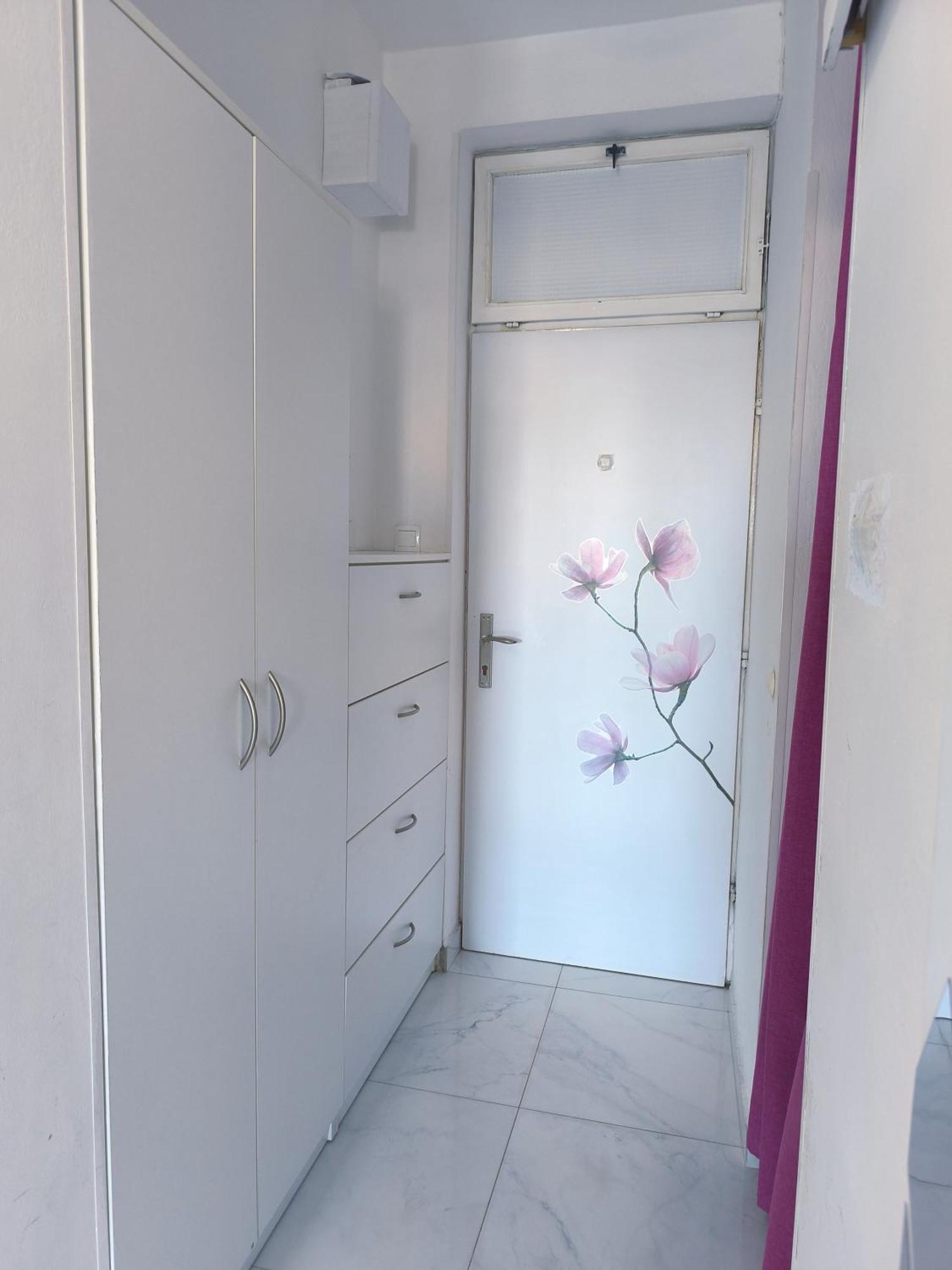 Cute Studio-great Location Apartman *